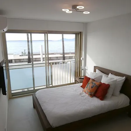 Apartmán Iberia Front Sea Juan-les-Pins