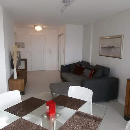Apartment Iberia Front Sea Juan-les-Pins